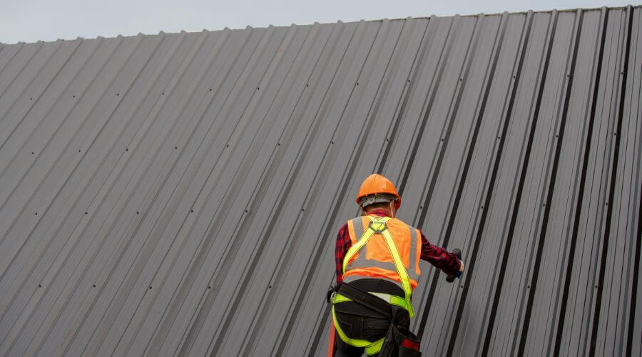 Professional metal roof installation services in Linn, MO